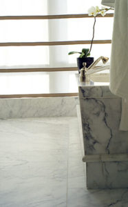 Tub enclosure for a private residence in the Mandarin Oriental, Boson designed by Steven Elmets Architecture